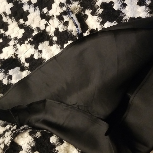 ECI NY B&W Cleaned, Houndstooth Wool Blend Dressy Skirt Suit, Size 10, $88 - Picture 17 of 17